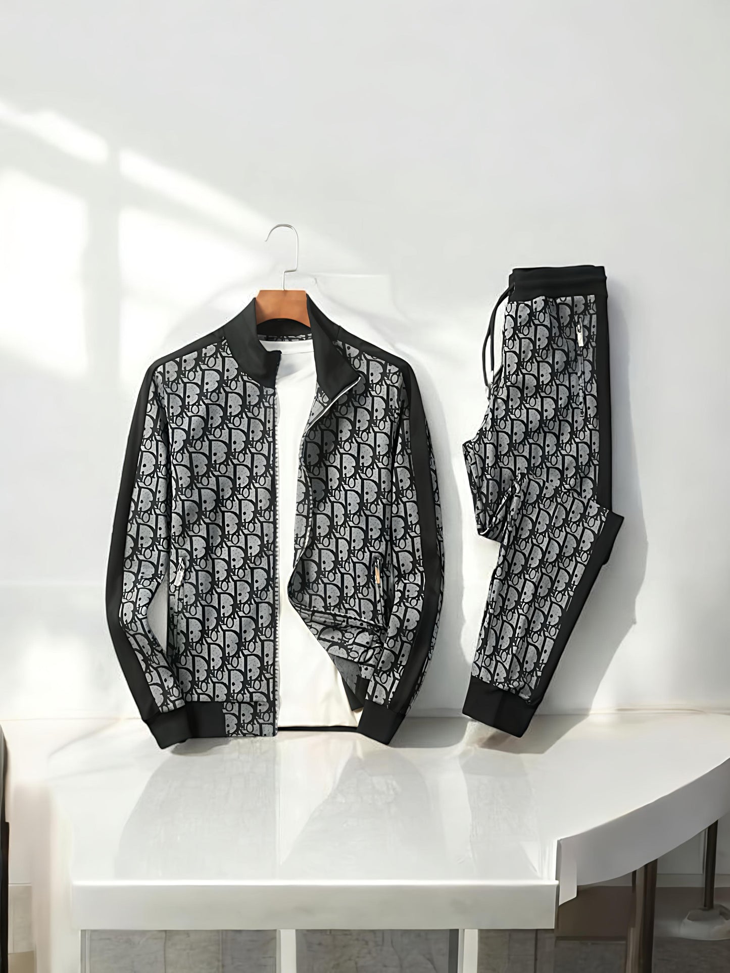 CD Tracksuit