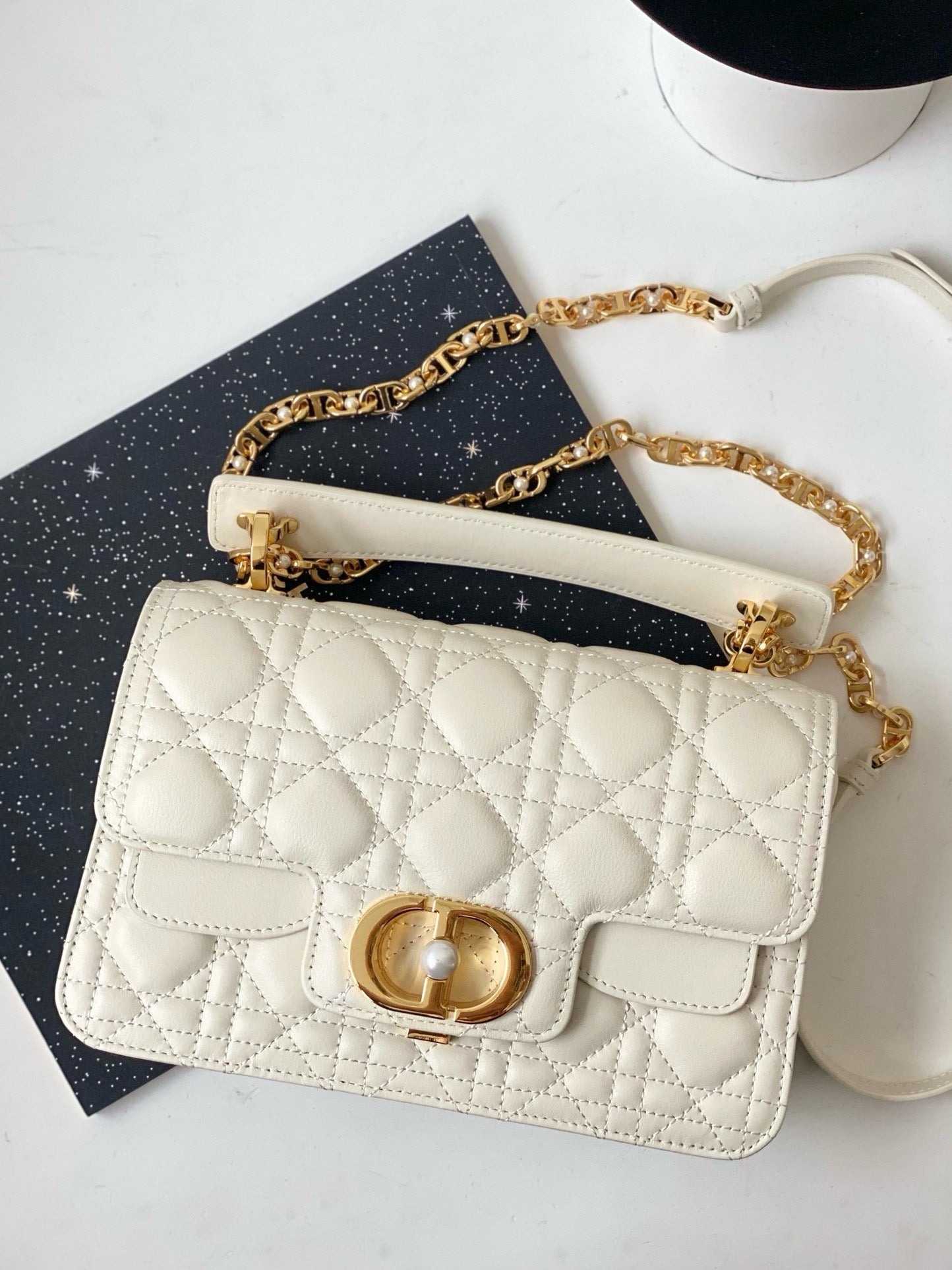 CHANEL CROSS BAG