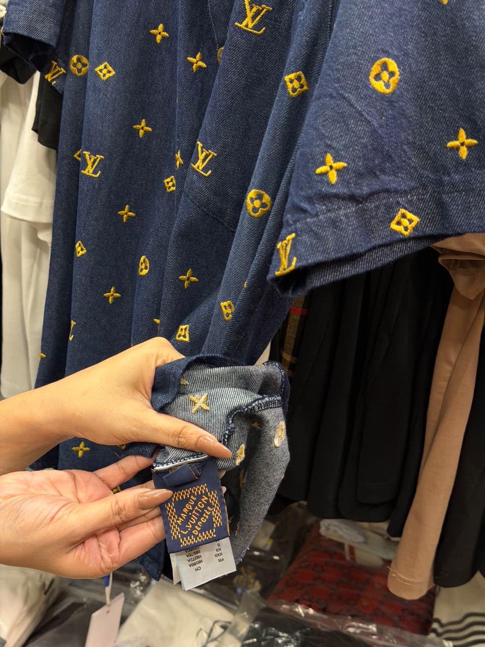 Louis Vuitton 1:1 Grade Premium Oversized Short Sleeves Shirt