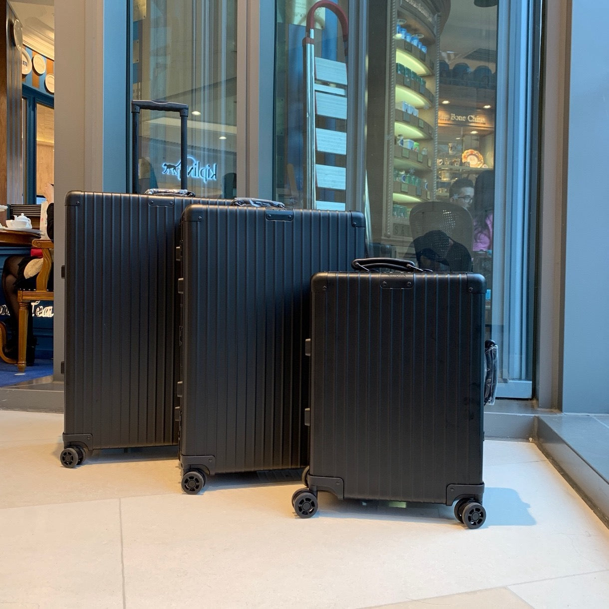 RIMOWA SUITCASE
