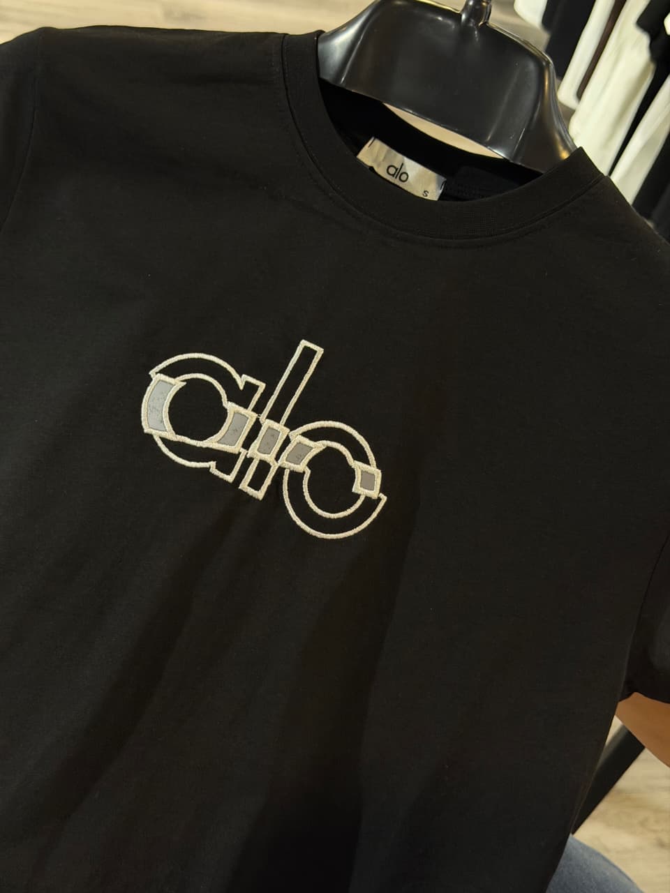 Alo Tshirt