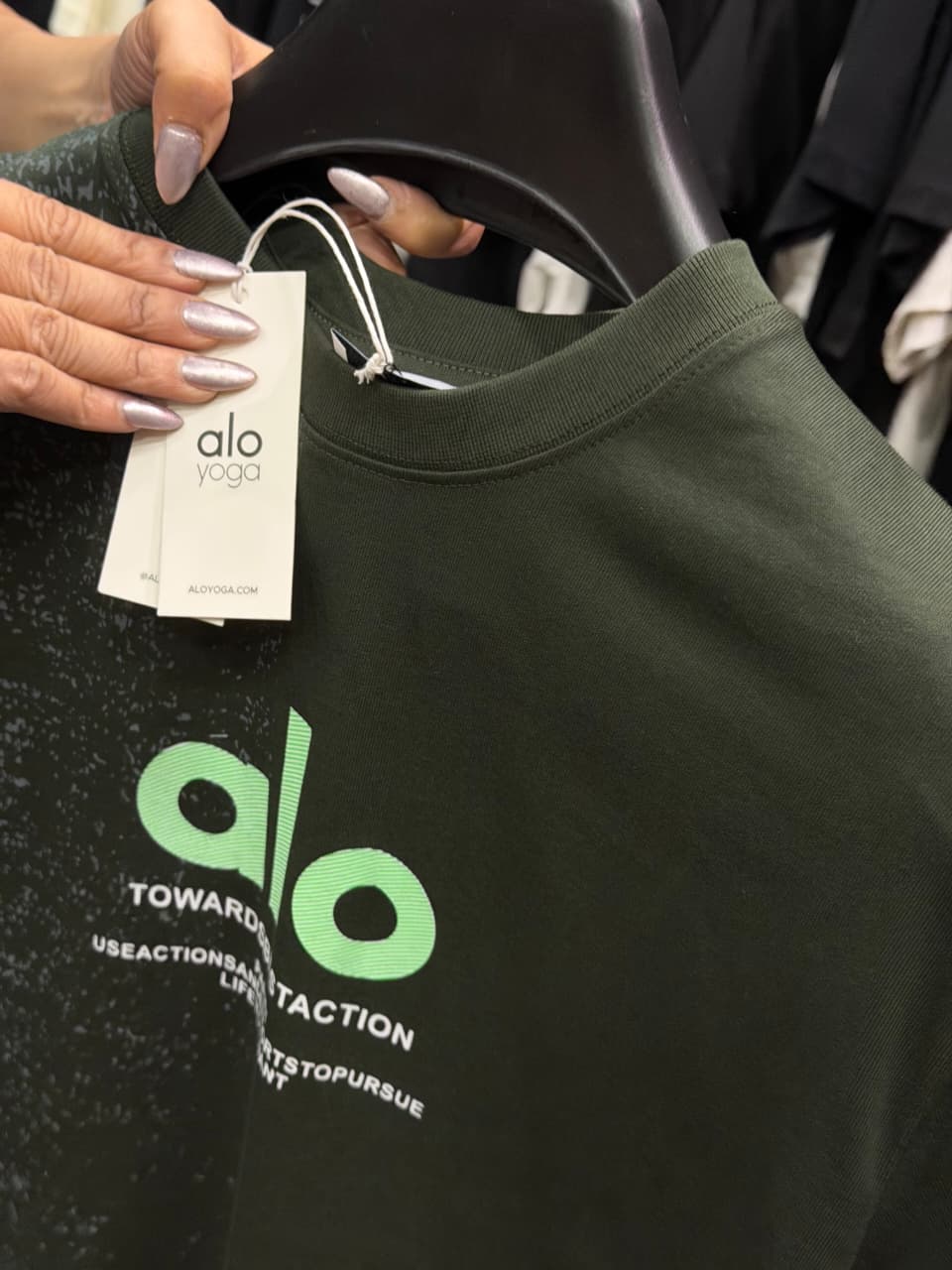 Alo Tshirt