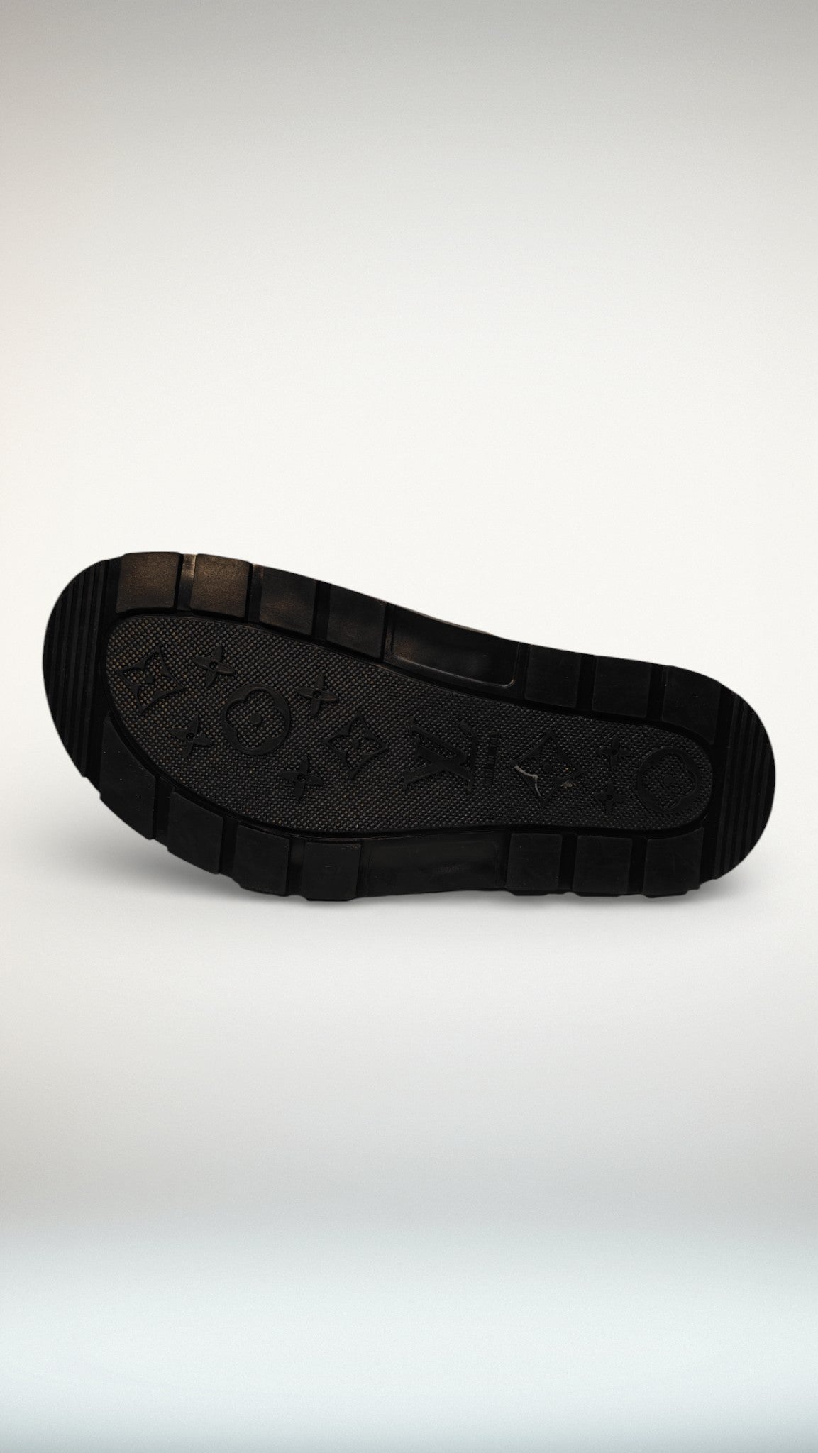 Louis Vuitton High End Slide with box