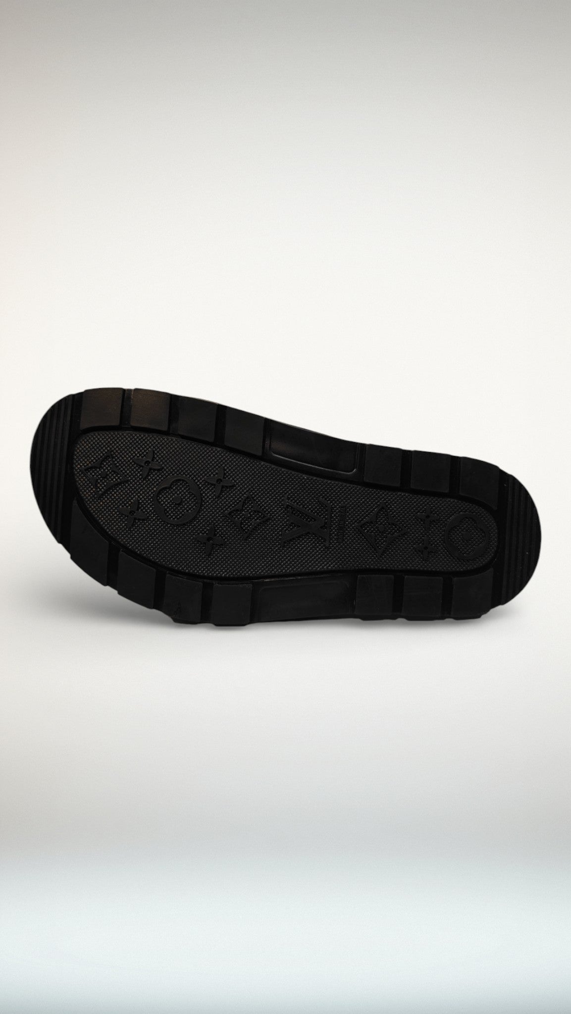 Louis Vuitton High End Slide with box