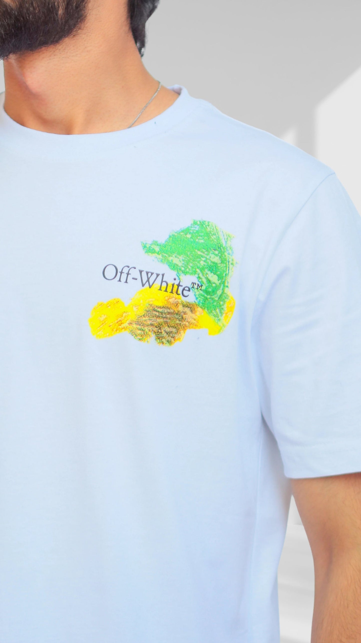 Off White Men's Tshirt
