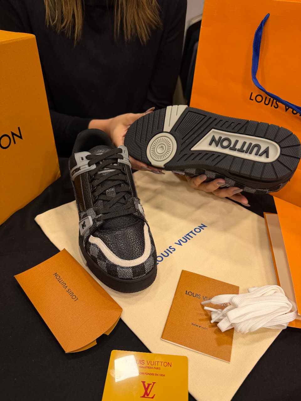 Louis Vuitton 1:1 Grade Sneaker