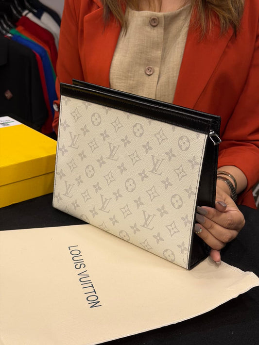 Louis Vuitton Pouch