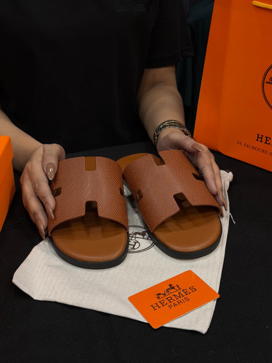Hermes Izmir High Grade Slides with box