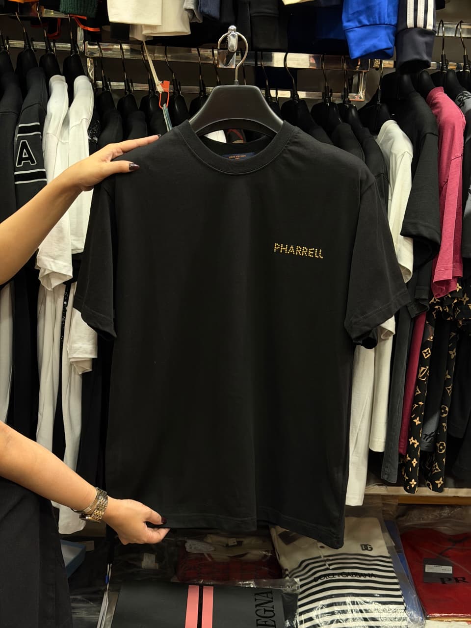 Louis Vuitton 1:1 Grade Super Premium Tshirt