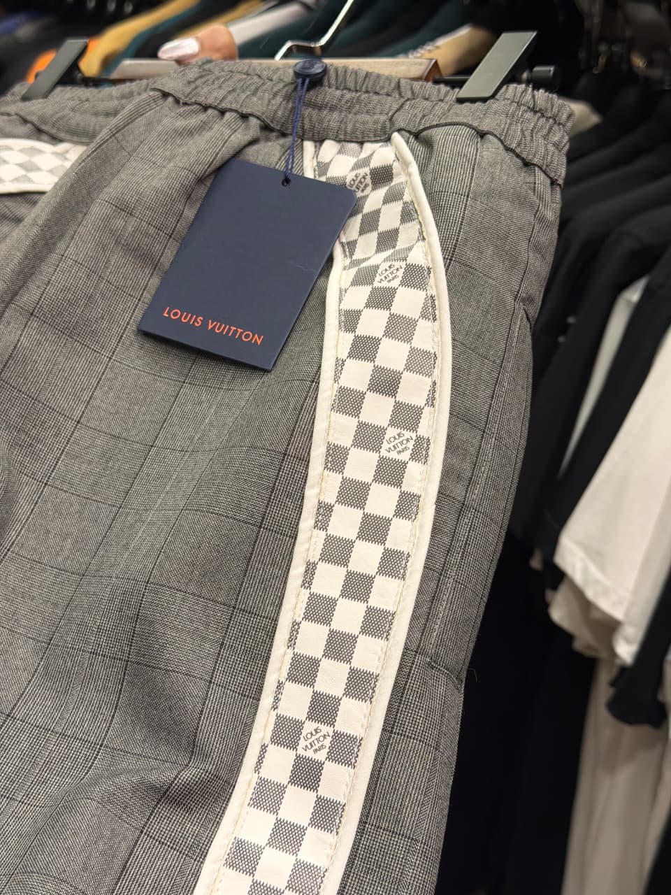 Louis Vuitton 1:1 Grade Shorts