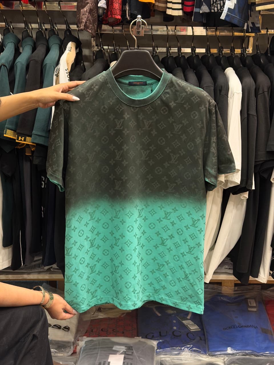 Louis Vuitton 1:1 Grade Tshirt