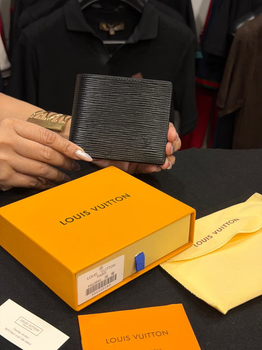 Louis Vuitton Short Wallet