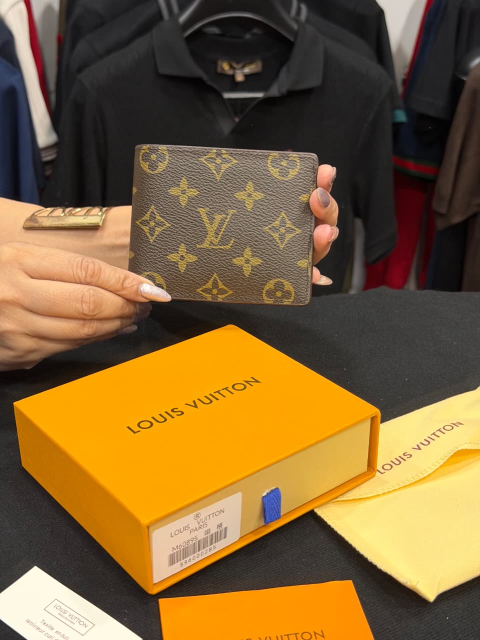 Louis Vuitton Short Wallet