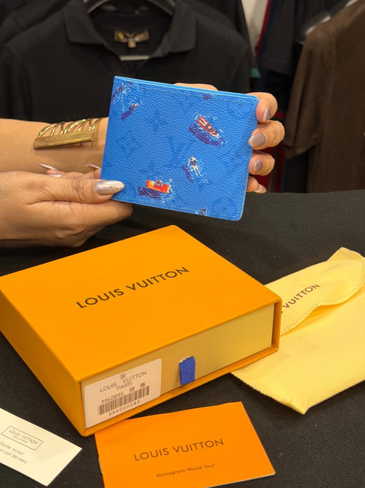 Louis Vuitton Short Wallet