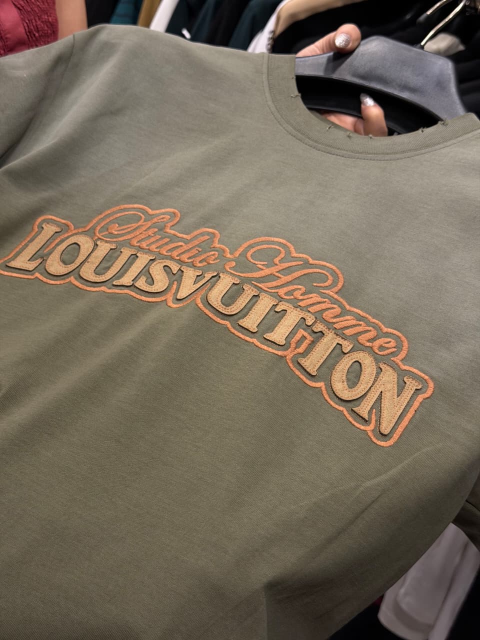Louis Vuitton 1:1 Grade Super Premium Tshirt