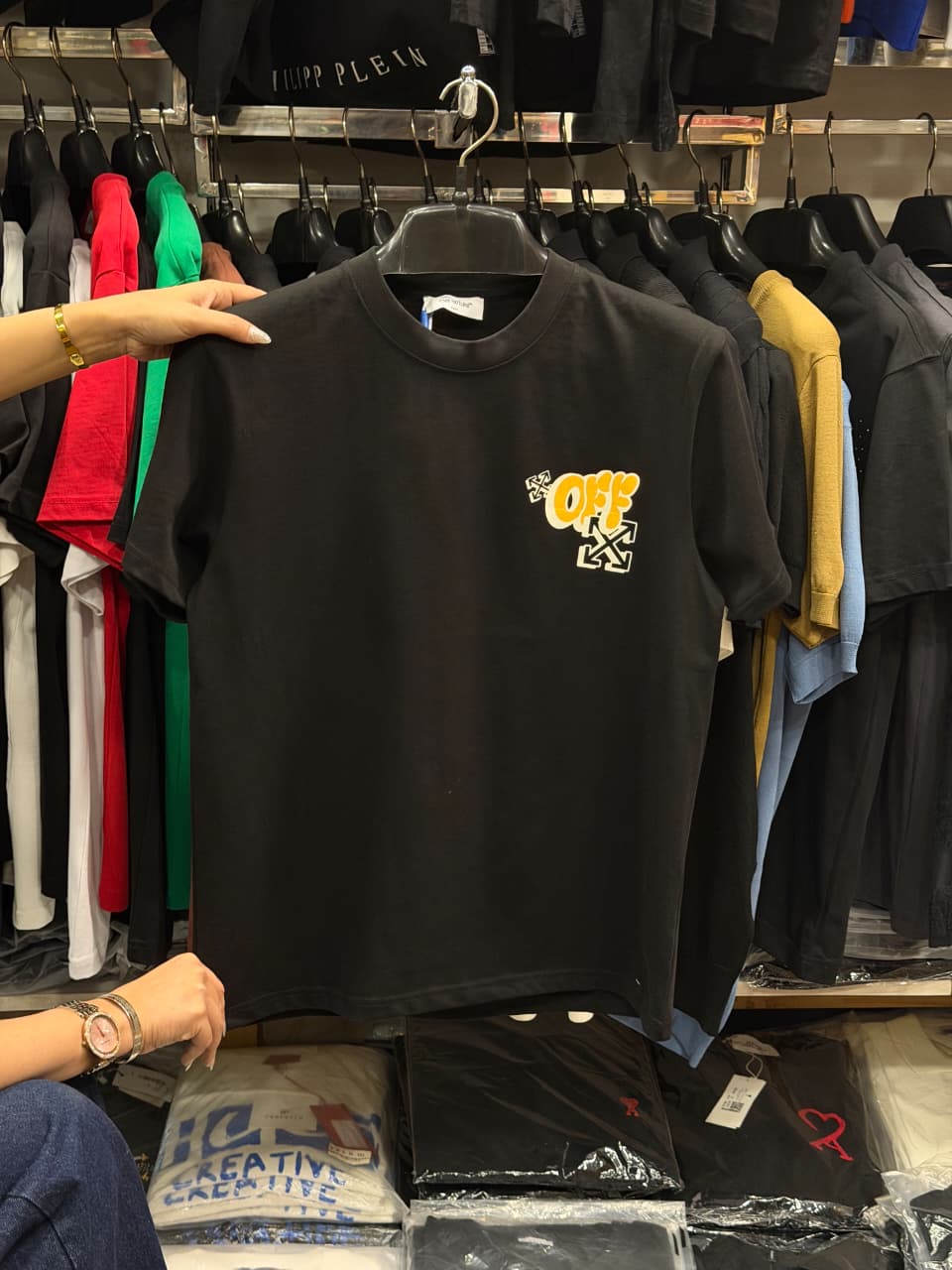 Off-White Tshirt