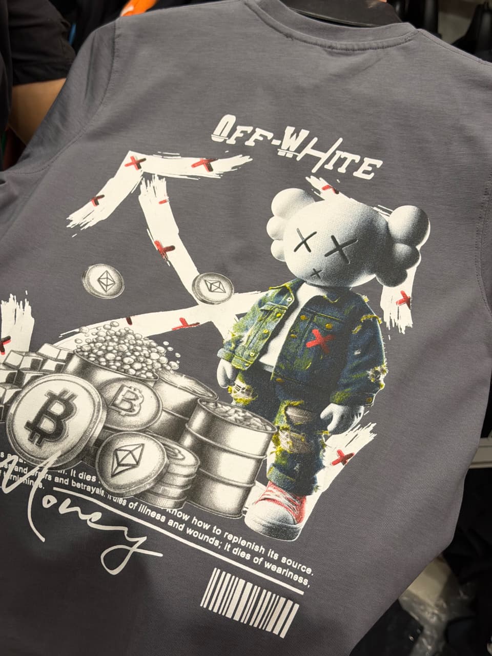 Off-White Tshirt