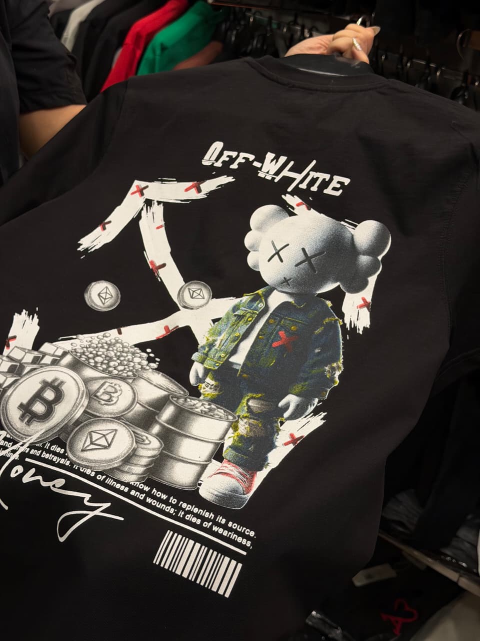 Off-White Tshirt