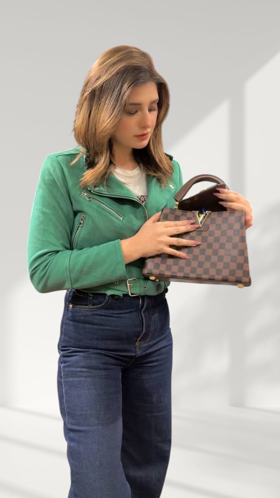 Louis Vuitton Capucines Bag with Box