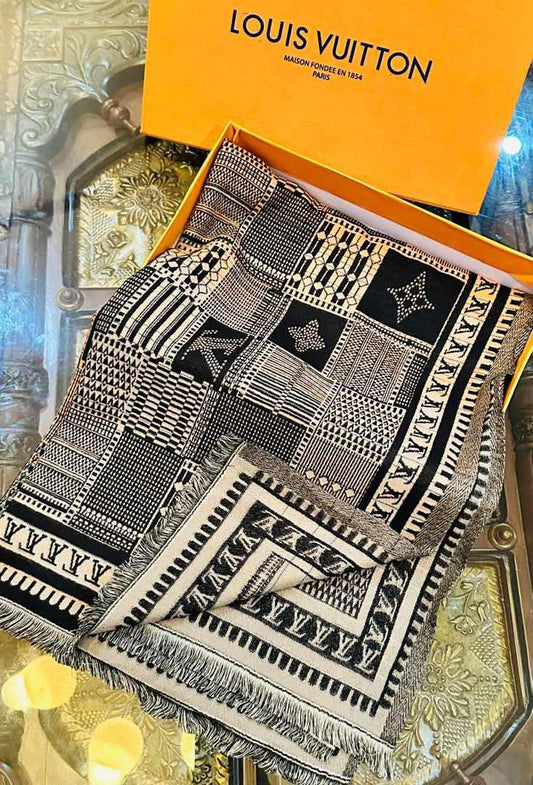 Louis Vuitton Women's Scarf with Box